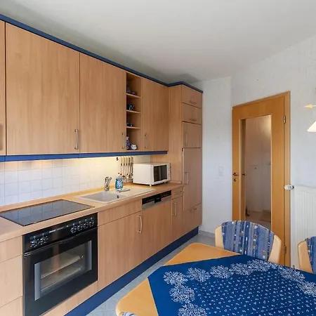 Toenjes Am Kurpark Mit Balkon Браунлаге
