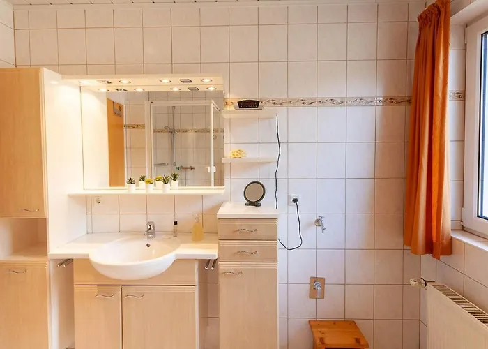 Toenjes Am Kurpark Mit Balkon 公寓 *